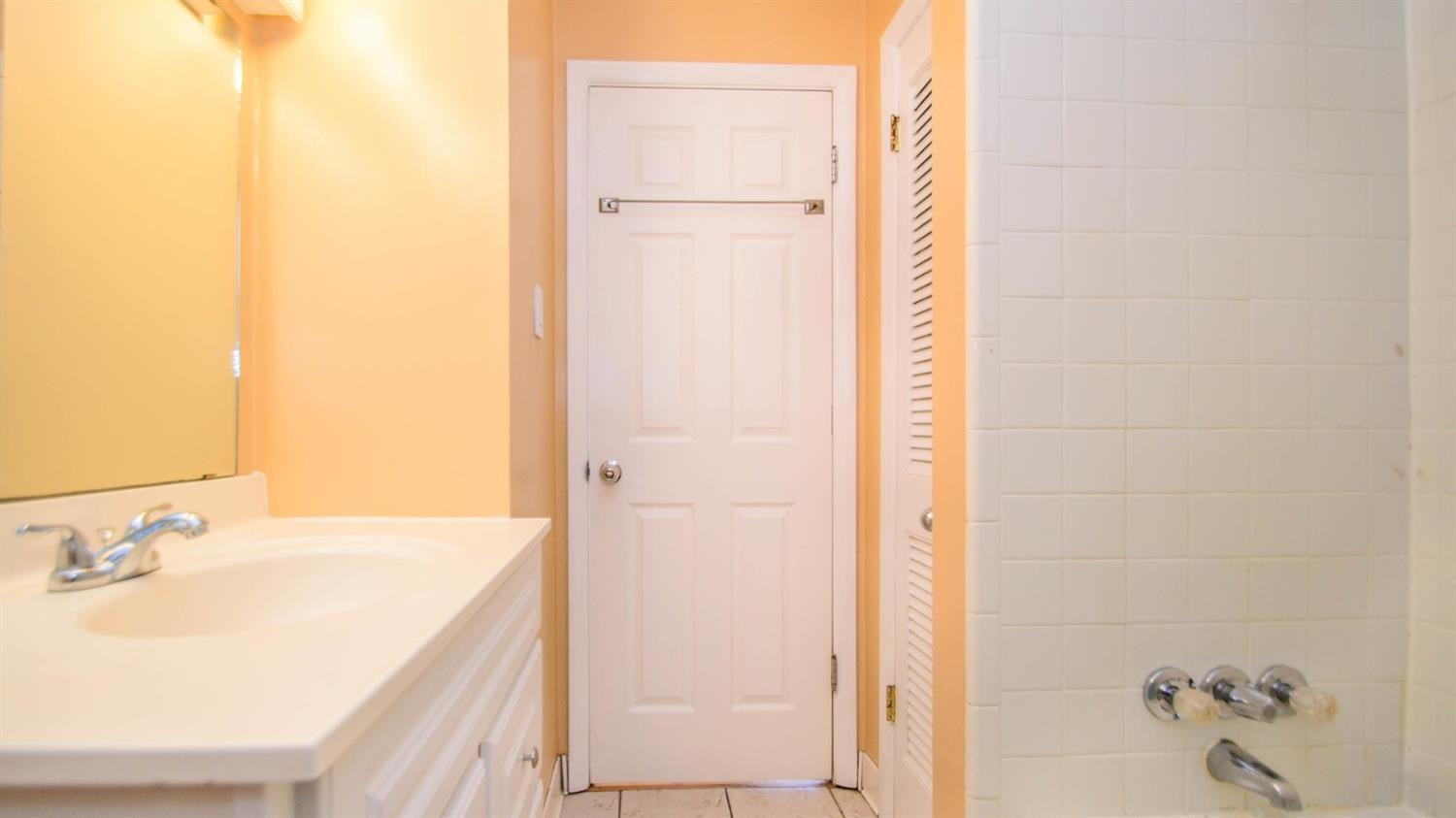 3241 Springbrook Street Ann Arbor, MI 48108 - Photo 16 of 29 Photo 16