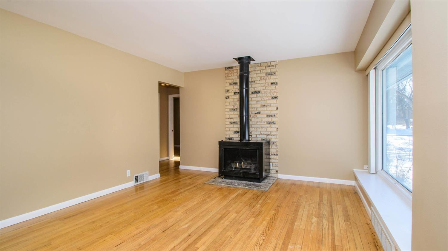 3241 Springbrook Street Ann Arbor, MI 48108 - Photo 6 of 29 Photo 6