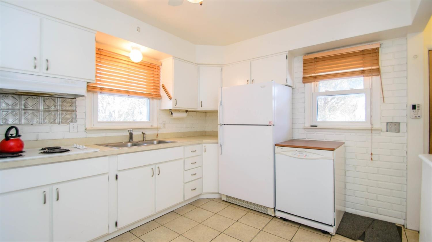 3241 Springbrook Street Ann Arbor, MI 48108 - Photo 8 of 29 Photo 8