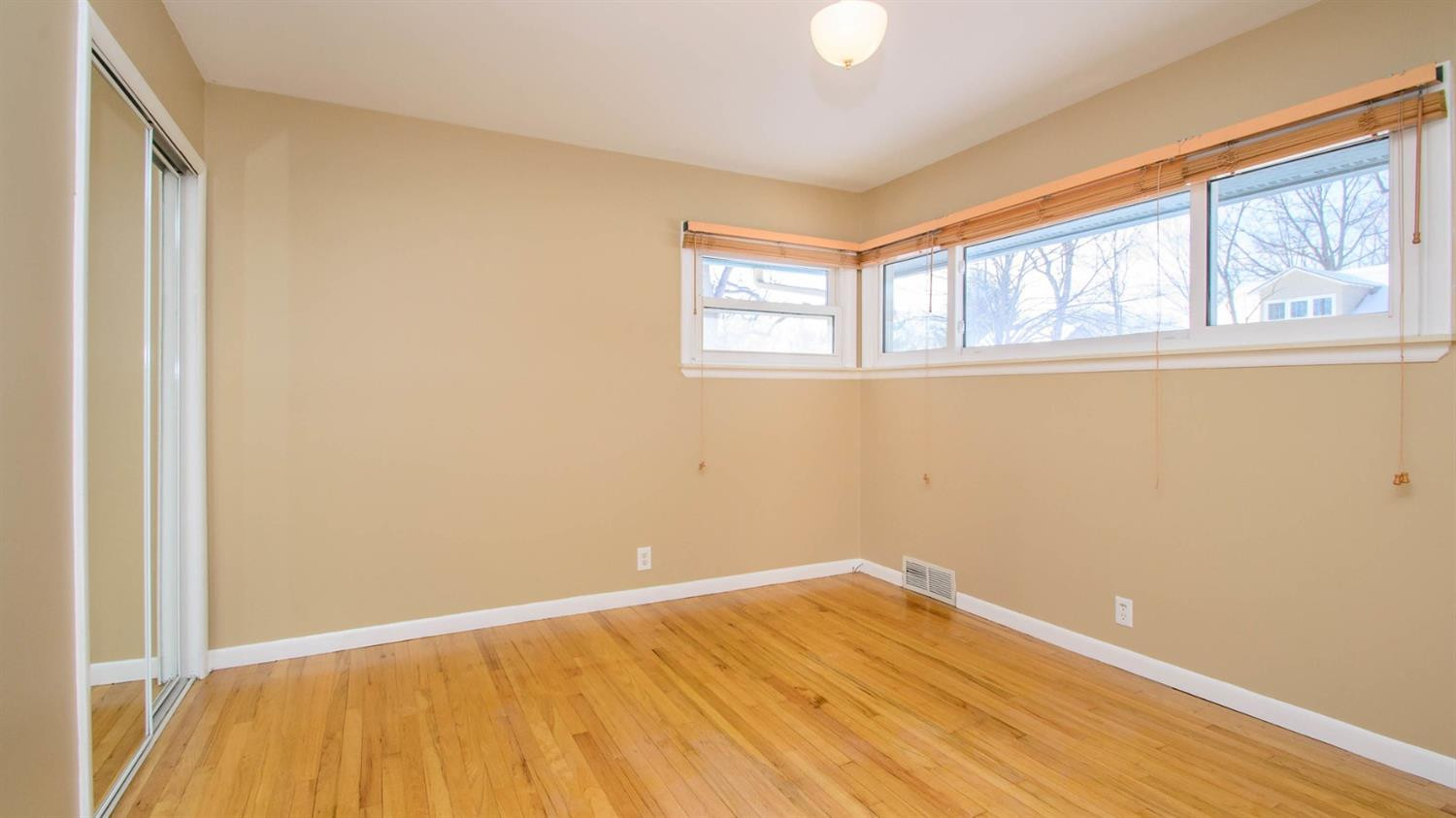 3241 Springbrook Street Ann Arbor, MI 48108 - Photo 10 of 29 Photo 10
