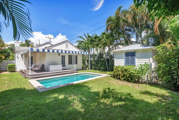 $15,000 | 231 Cocoanut Row, Palm Beach, FL 33480