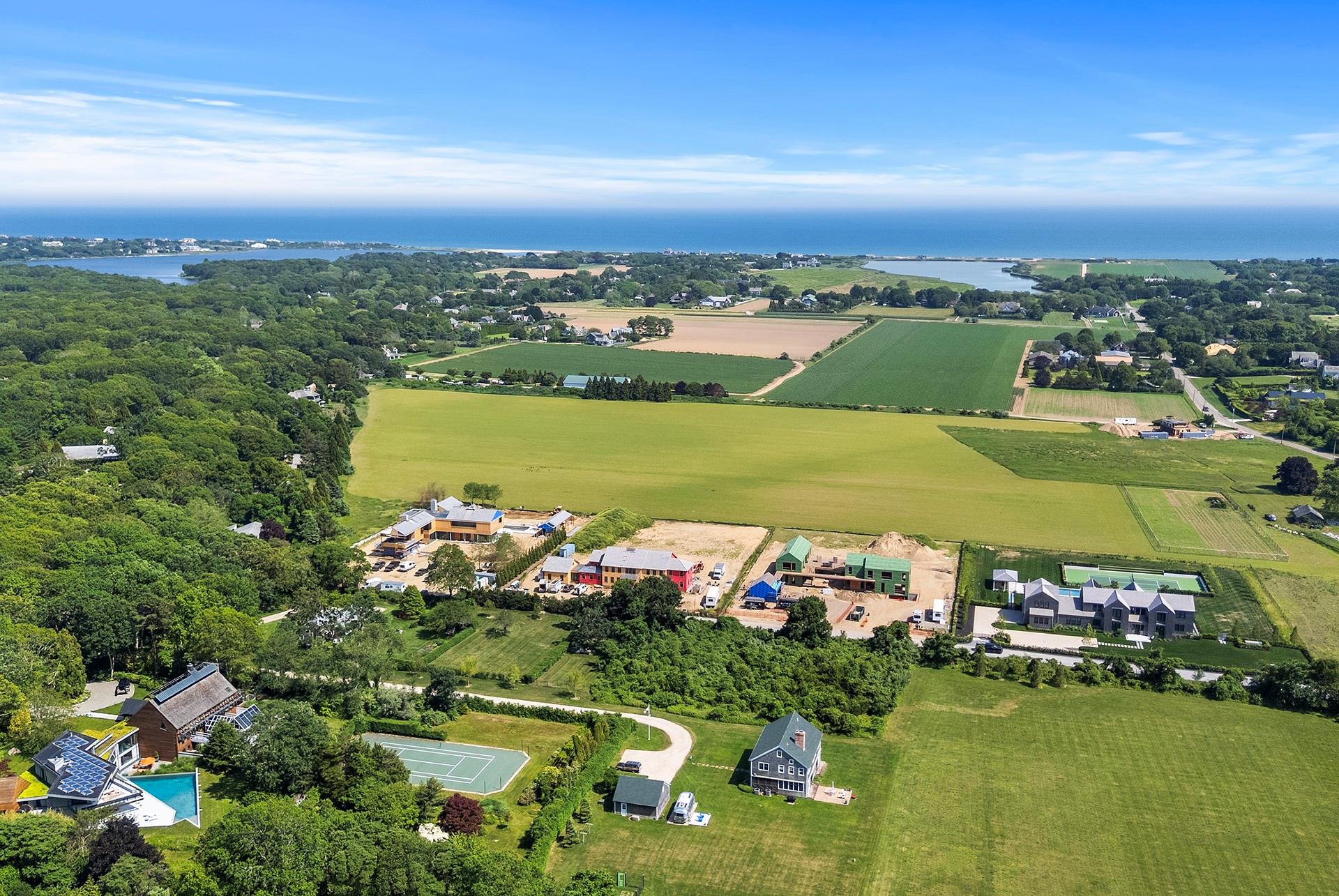 48 Sayre's Path Wainscott, NY 11975 - Photo 8 of 12 Aerial view of property and surrounding area featuring a large body of water
