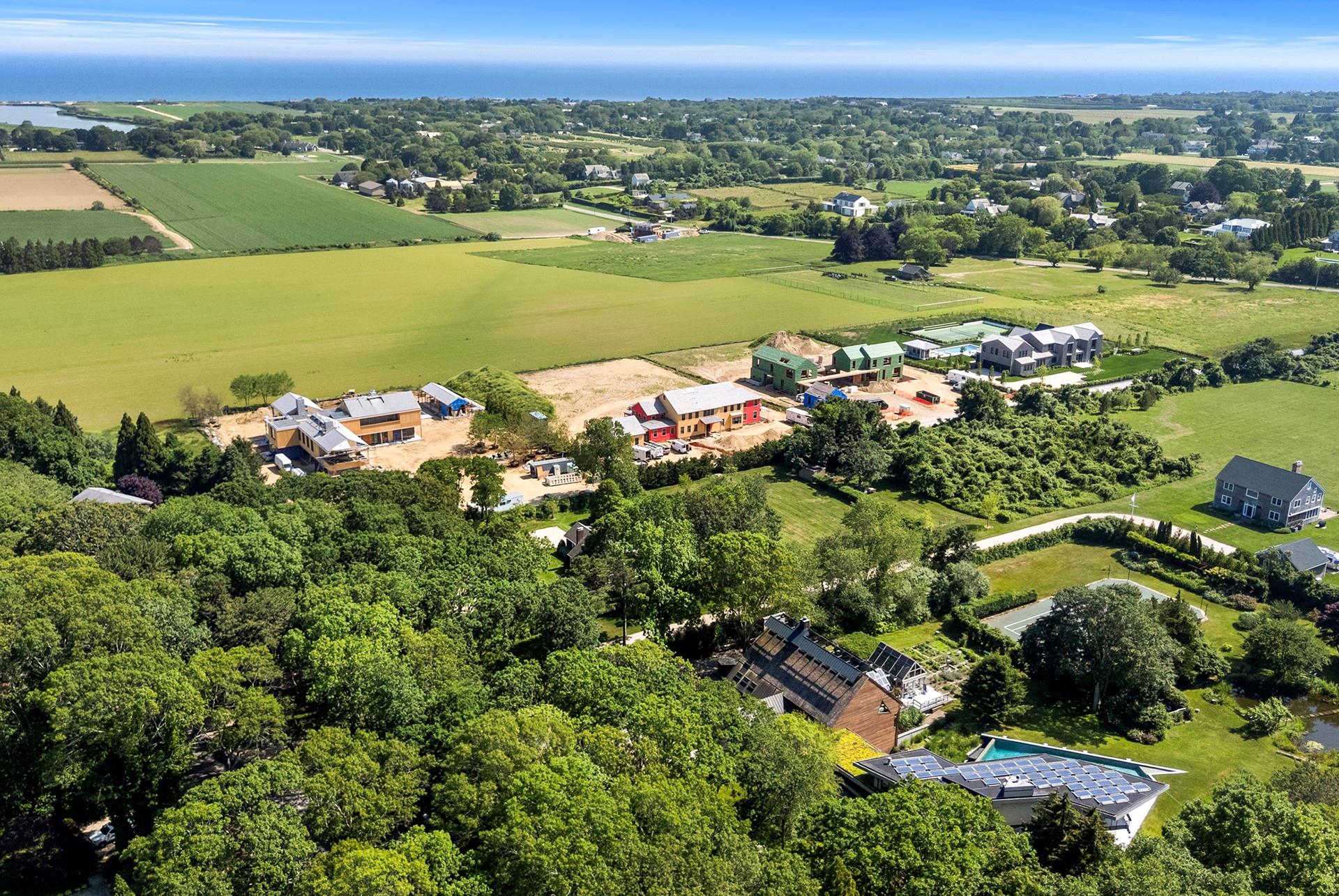 48 Sayre's Path Wainscott, NY 11975 - Photo 10 of 12 Bird's eye view