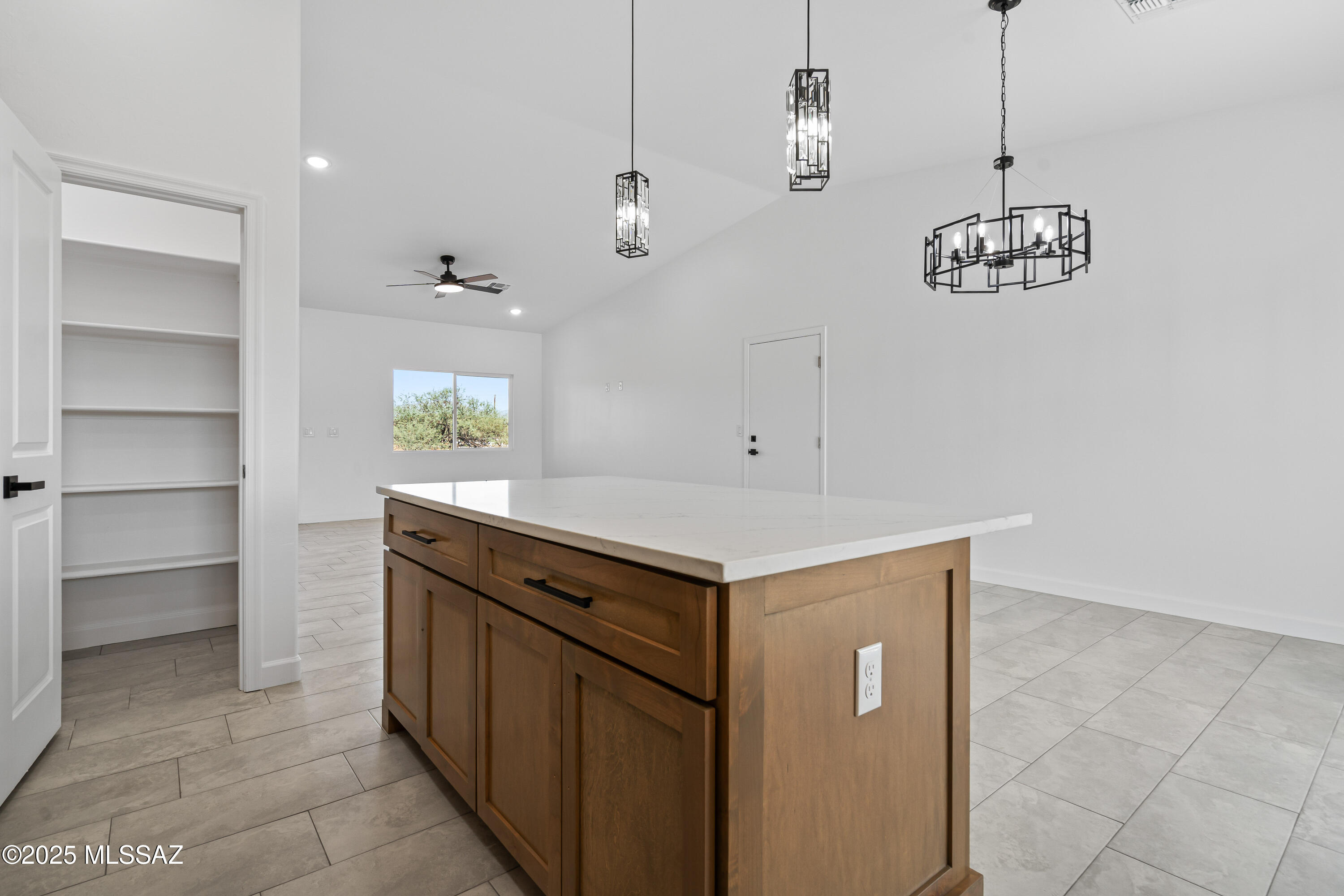 1832 Via Nevada Rio Rico, AZ 85648 - Photo 13 of 28 Gallery Image 13
