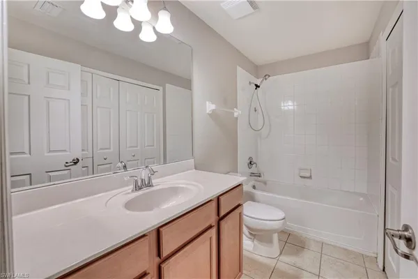 $2,000 | 9093 Gervais Circle, Unit 1906, Naples, FL 34120