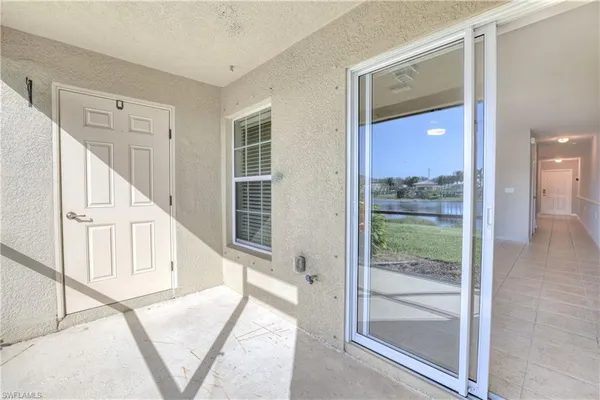 $2,000 | 9093 Gervais Circle, Unit 1906, Naples, FL 34120