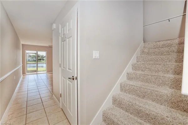 $2,000 | 9093 Gervais Circle, Unit 1906, Naples, FL 34120