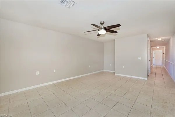 $2,000 | 9093 Gervais Circle, Unit 1906, Naples, FL 34120