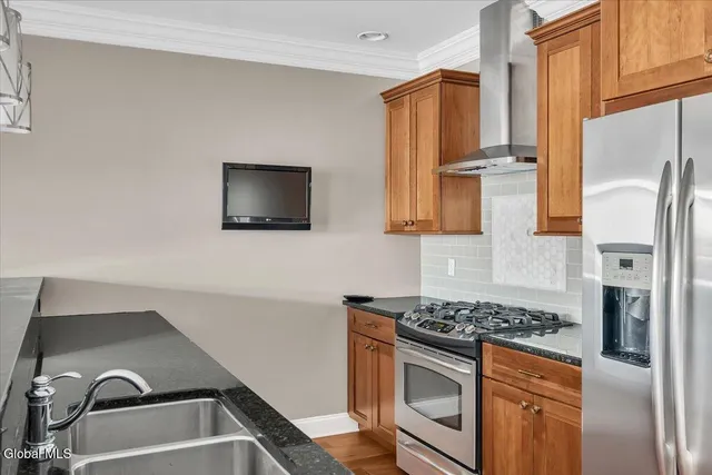 $719,000 | 18 Division Street, Unit 515, Saratoga Springs, NY 12866