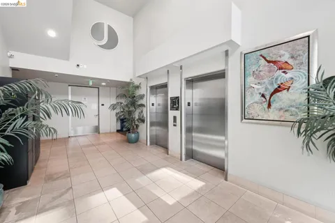 $419,000 | 1511 Jefferson Street, Unit PH 12, Oakland, CA 94612