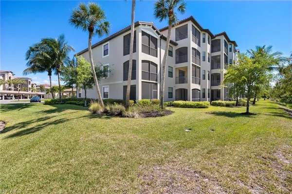 $549,000 | 9826 Giaveno Circle, Unit 1537, Naples, FL 34113