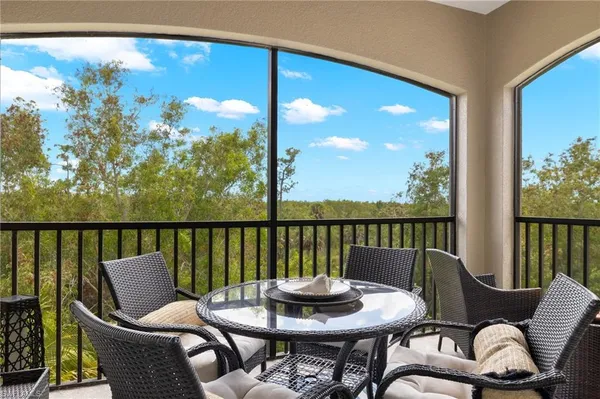 $549,000 | 9826 Giaveno Circle, Unit 1537, Naples, FL 34113
