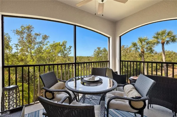 $549,000 | 9826 Giaveno Circle, Unit 1537, Naples, FL 34113
