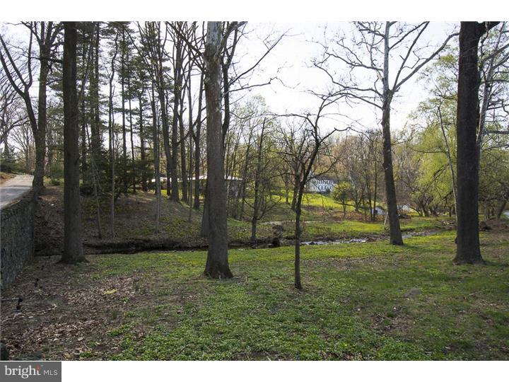 1344 Meadowbank Road Villanova, PA 19085 - Photo 14 of 15