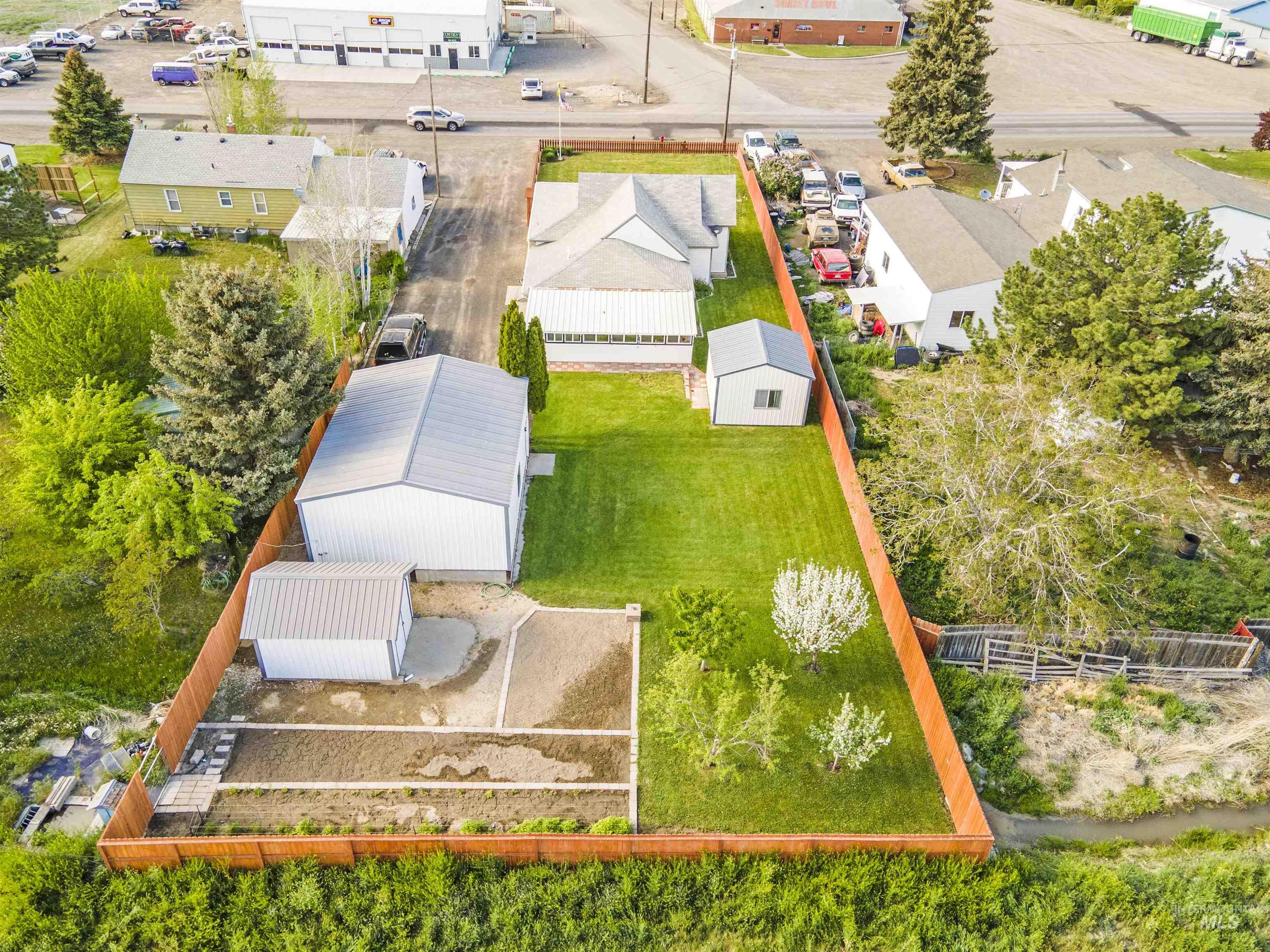 1017 Burley Avenue Buhl, ID 83316 - Photo 24 of 27