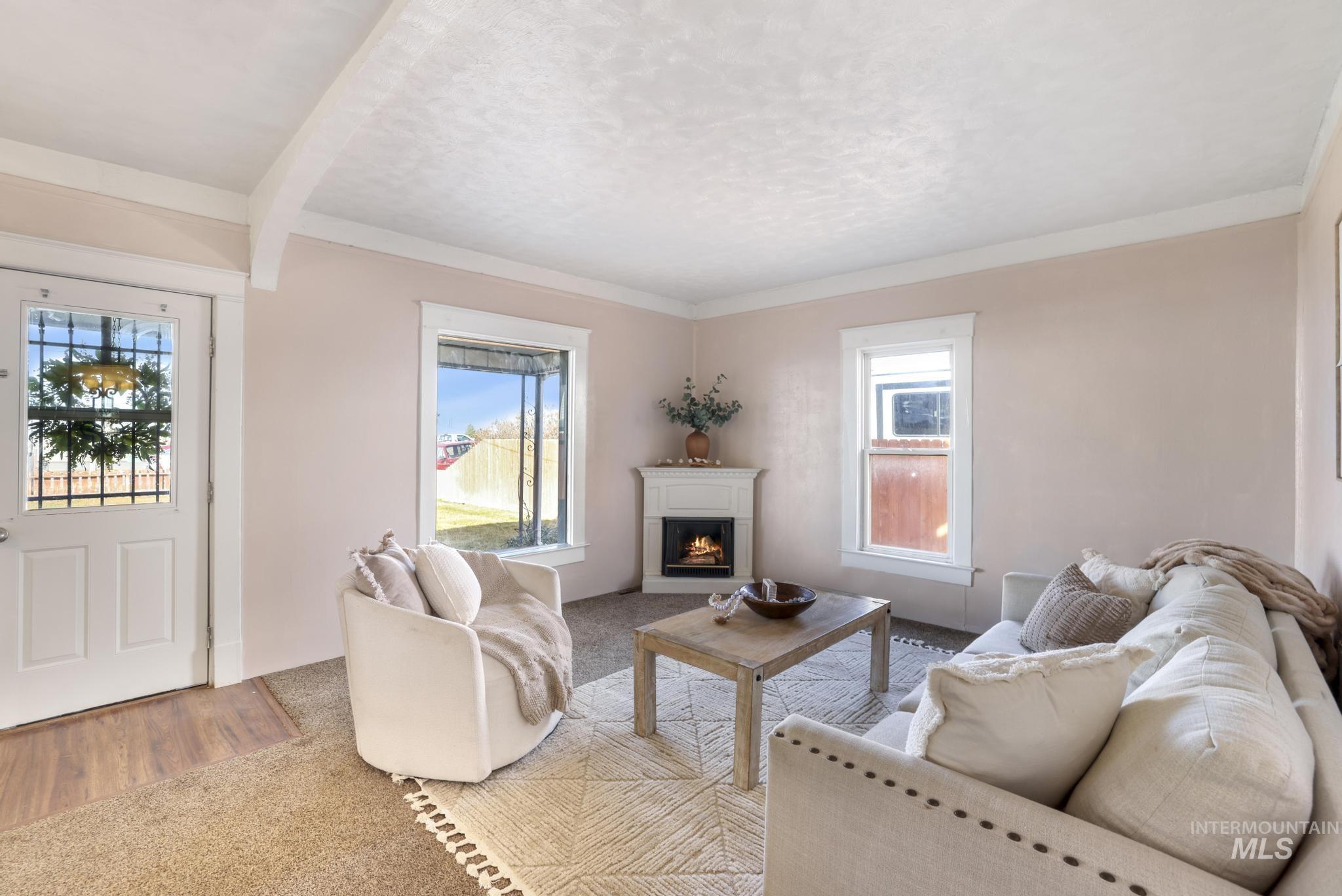 1017 Burley Avenue Buhl, ID 83316 - Photo 4 of 27