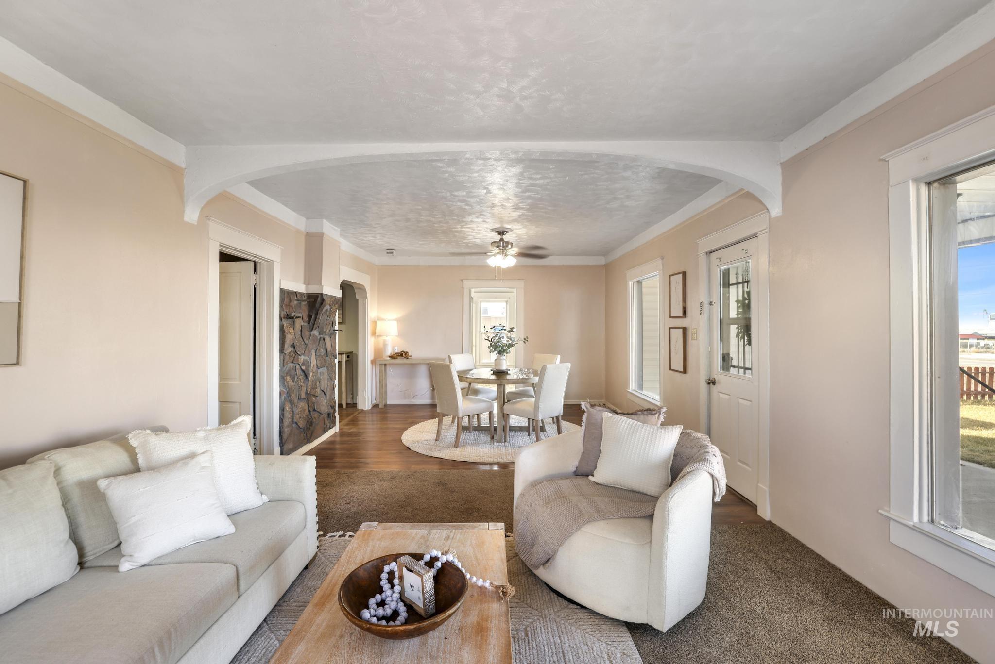 1017 Burley Avenue Buhl, ID 83316 - Photo 6 of 27