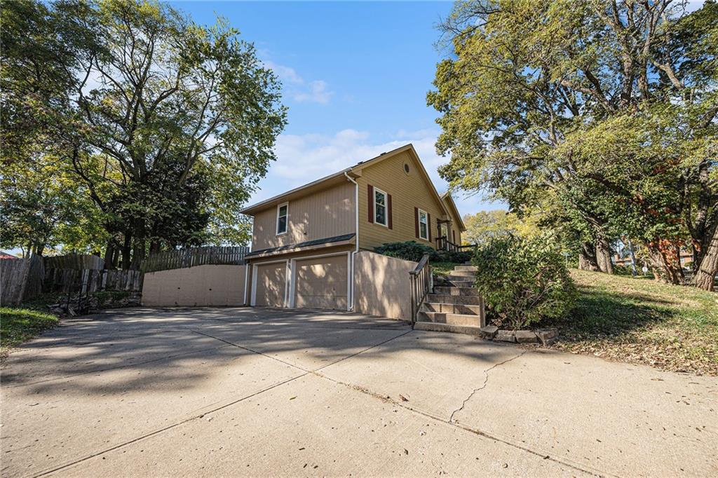 3542 Northeast Rock Creek Drive Kansas City, MO 64116 - Photo 20 of 23