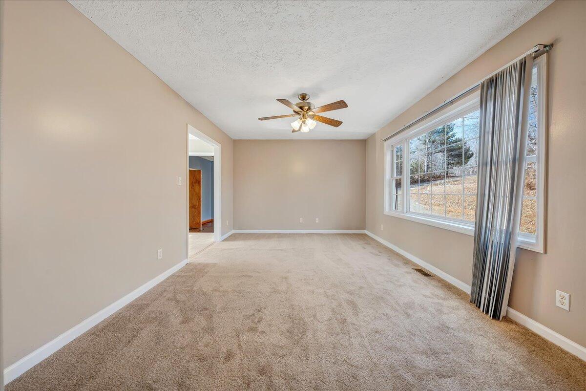 284 McNeil Mill Road Rocky Mount, VA 24151 - Photo 4 of 33 05-MIB01859