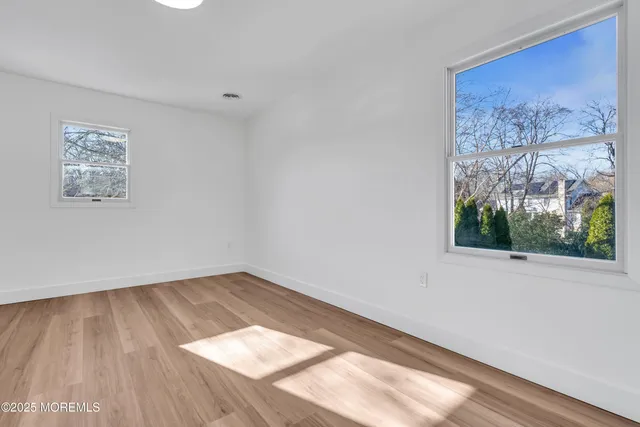 $990,000 | 55 Hickory Hill Road, Jackson, NJ 08527