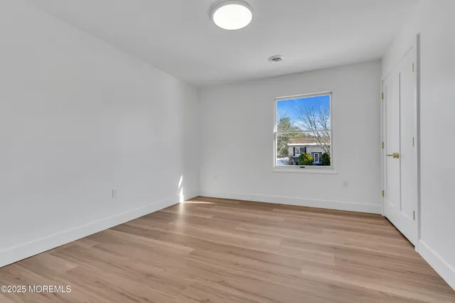 $990,000 | 55 Hickory Hill Road, Jackson, NJ 08527