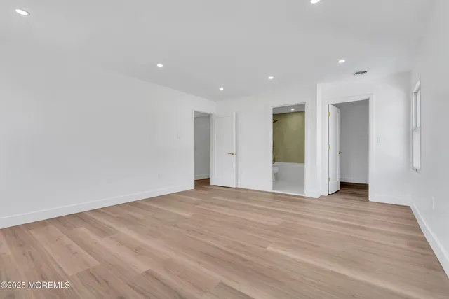 $990,000 | 55 Hickory Hill Road, Jackson, NJ 08527