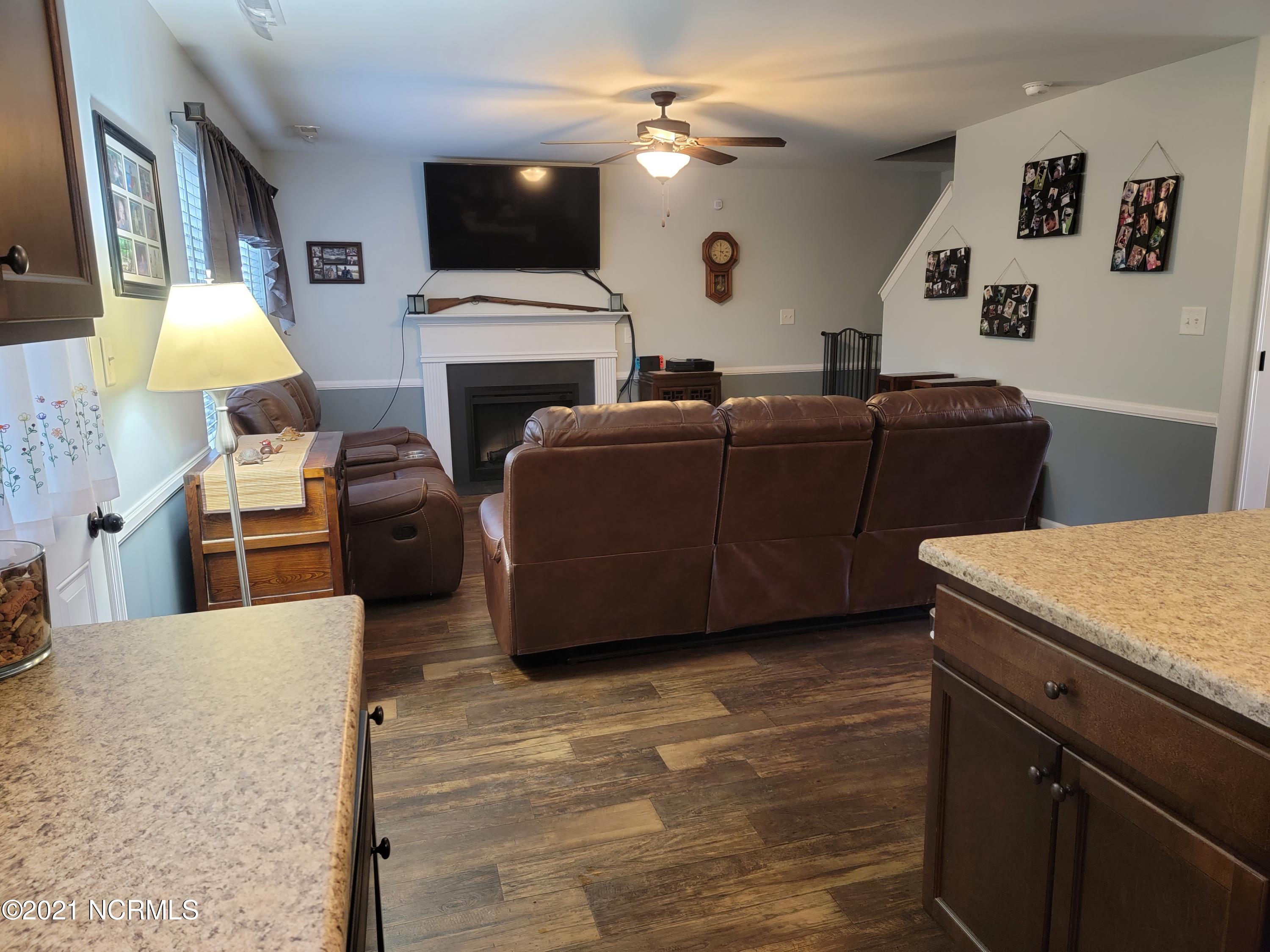 113 Chasity Way Hubert, NC 28539 - Photo 11 of 44 019