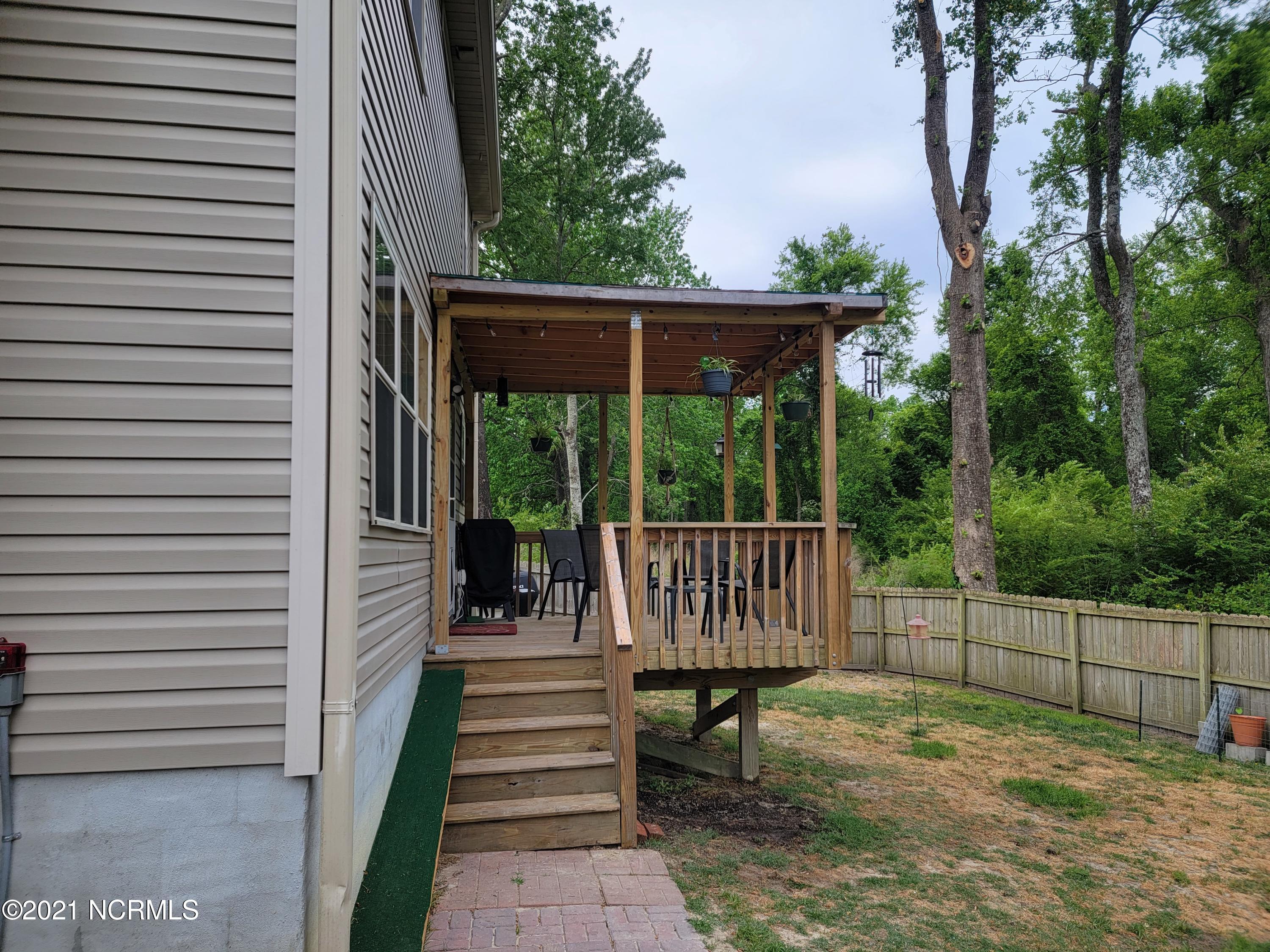 113 Chasity Way Hubert, NC 28539 - Photo 39 of 44 033