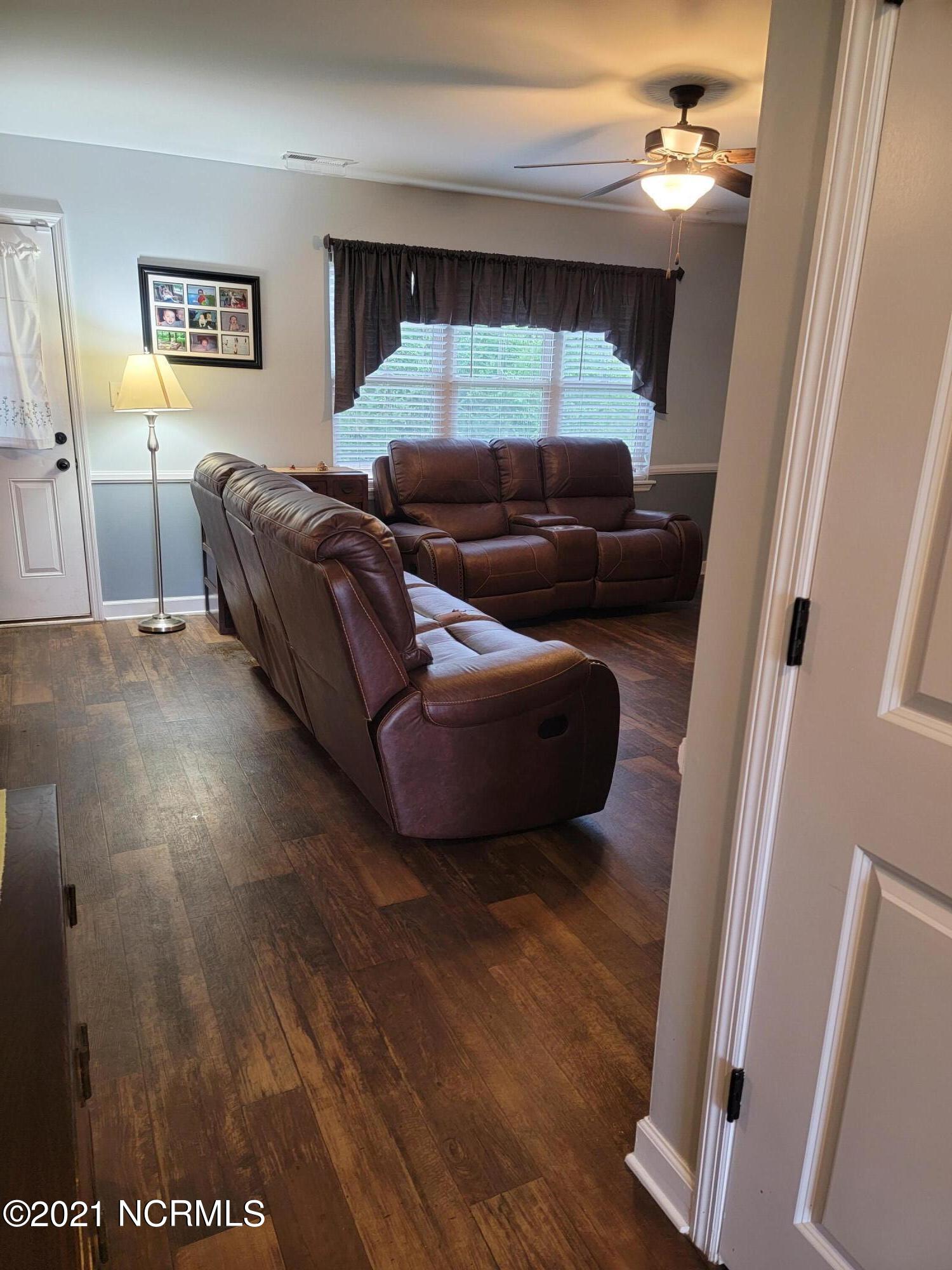 113 Chasity Way Hubert, NC 28539 - Photo 10 of 44 016