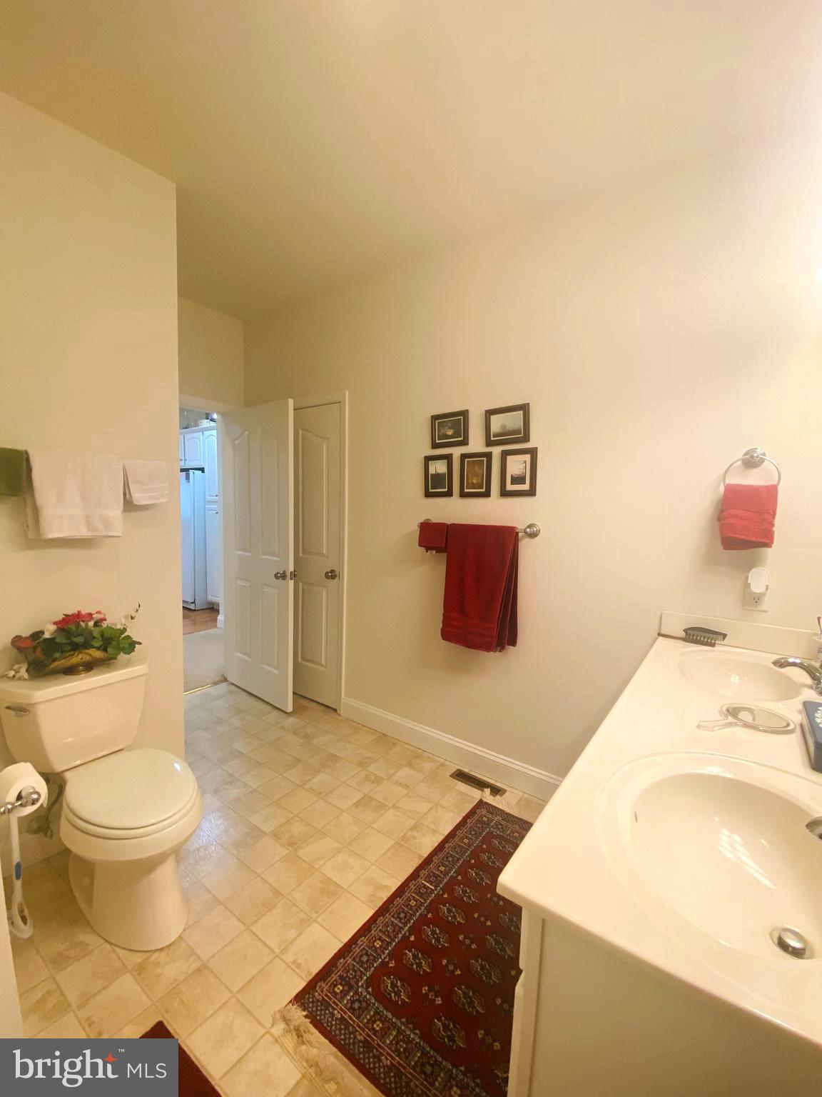 1061 Oberlin Road Middletown, PA 17057 - Photo 14 of 22 Gallery Image 14