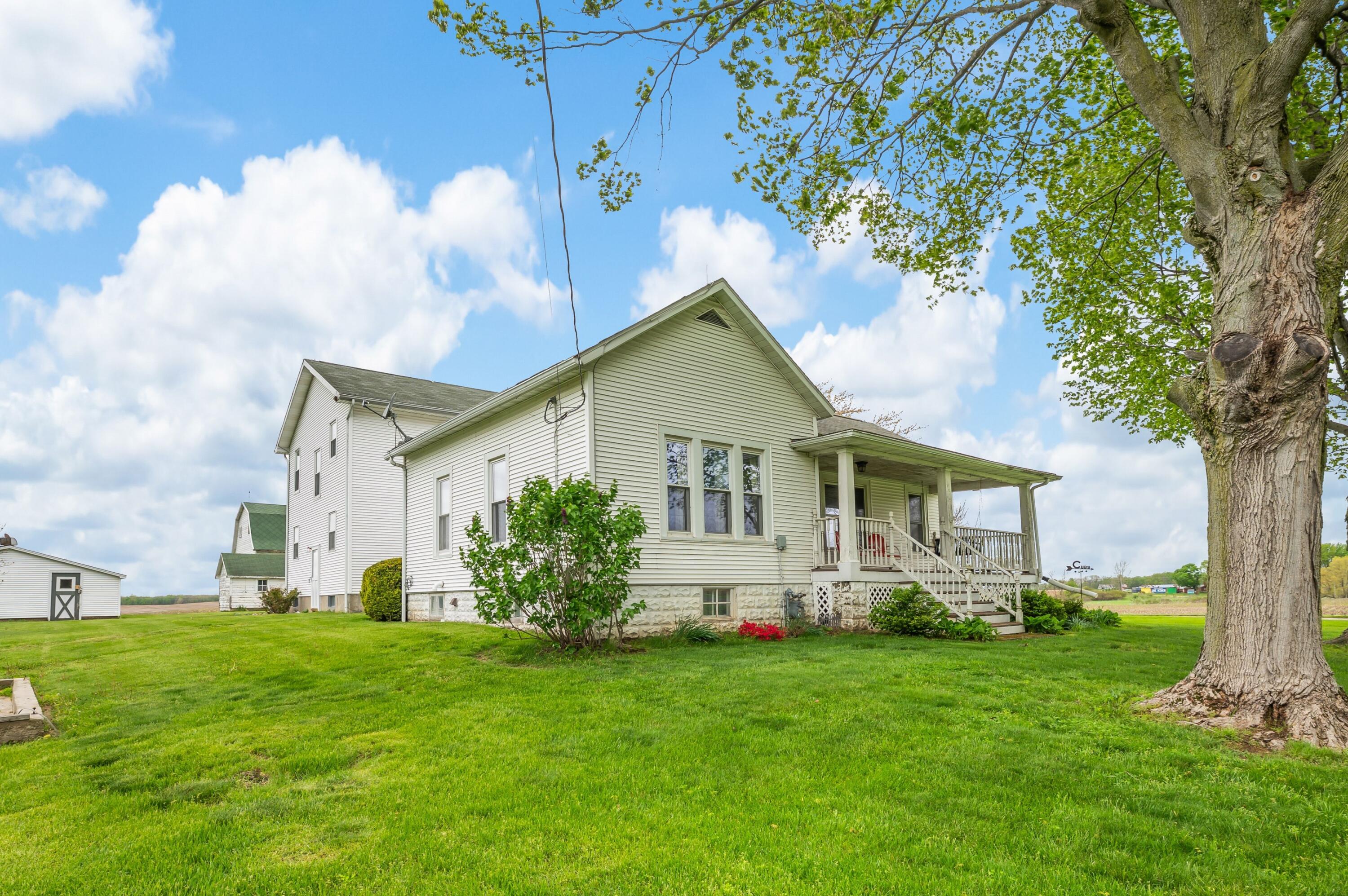 16686 Cleveland Avenue Galien, MI 49113 - Photo 7 of 89 07DSC_0887