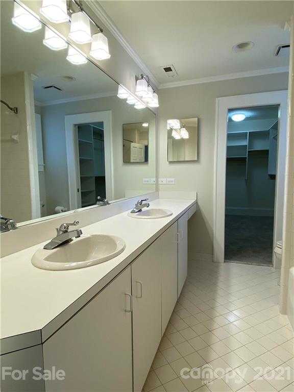 2172 Norton Road Charlotte, NC 28207 - Photo 20 of 39 Gallery Image 20