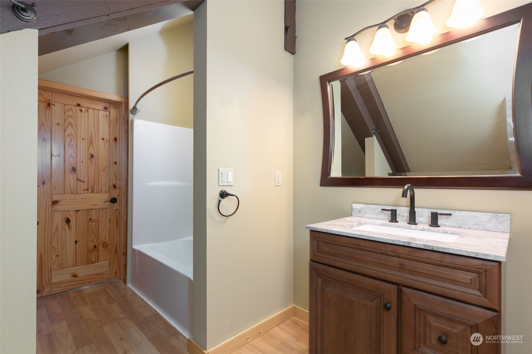 12302 Marble Road Yakima, WA 98908 - Photo 40 of 40 a bathroom with a sink and a mirror