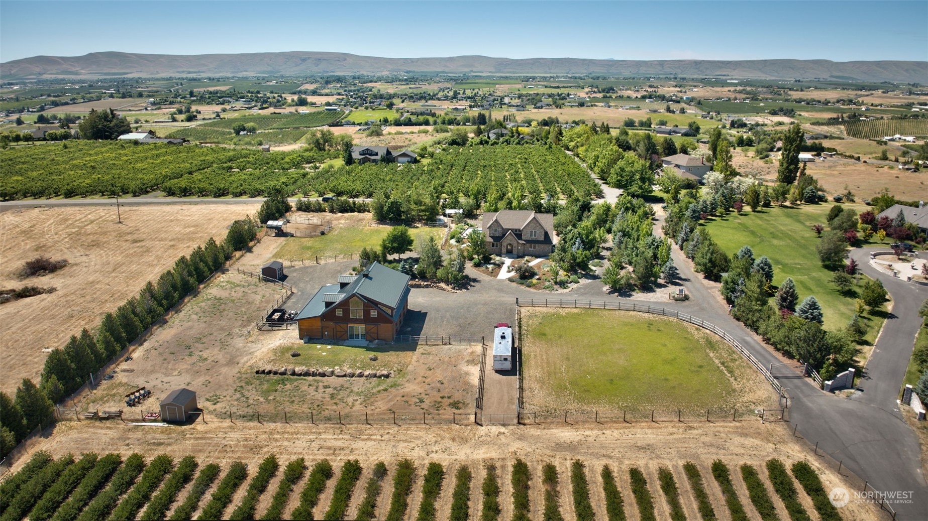 12302 Marble Road Yakima, WA 98908 - Photo 4 of 40 a view of a outdoor space