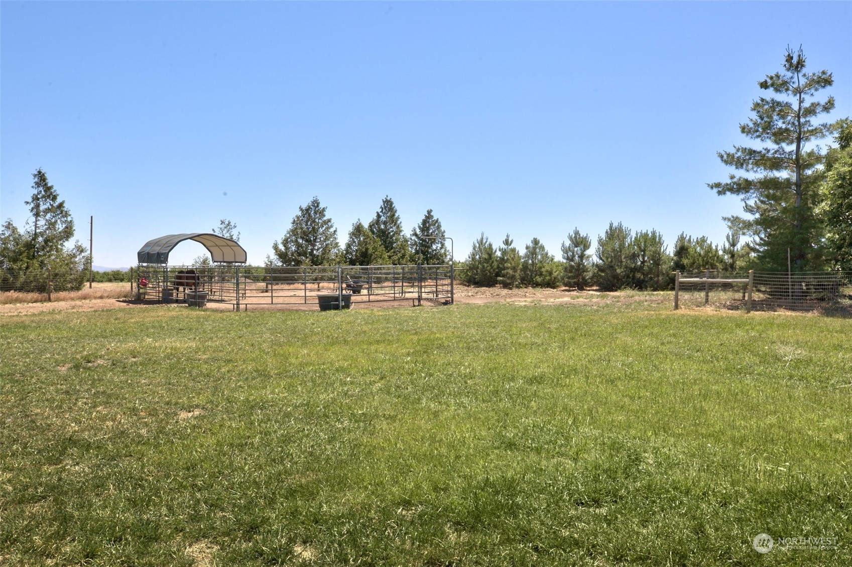 12302 Marble Road Yakima, WA 98908 - Photo 9 of 40 a house view with outdoor space