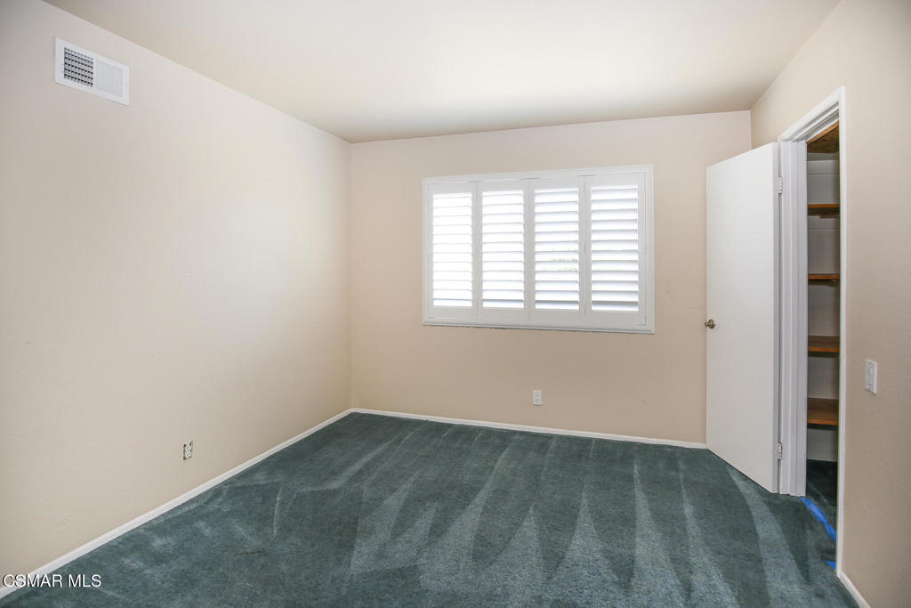 458 Mark Drive Simi Valley, CA 93065 - Photo 25 of 36