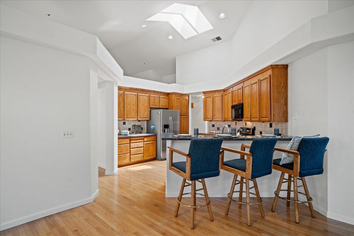 17716 Riverbend Road Salinas, CA 93908 - Photo 11 of 35