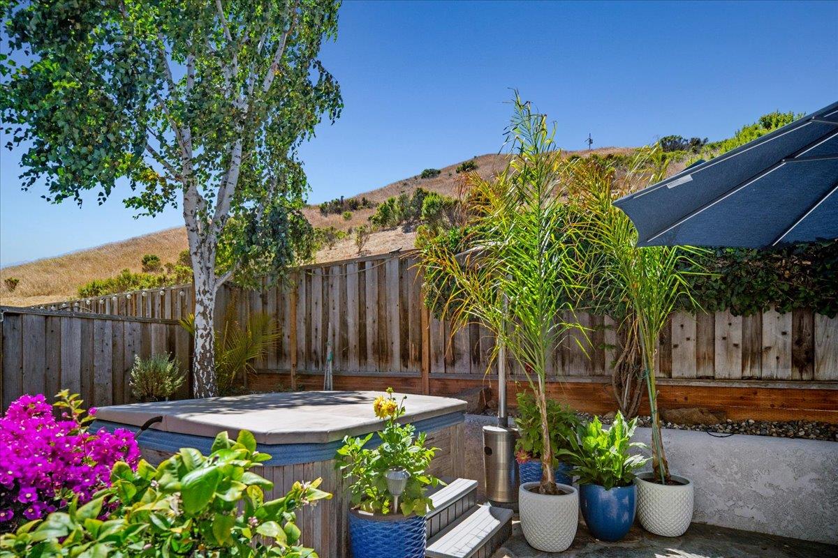 17716 Riverbend Road Salinas, CA 93908 - Photo 33 of 35