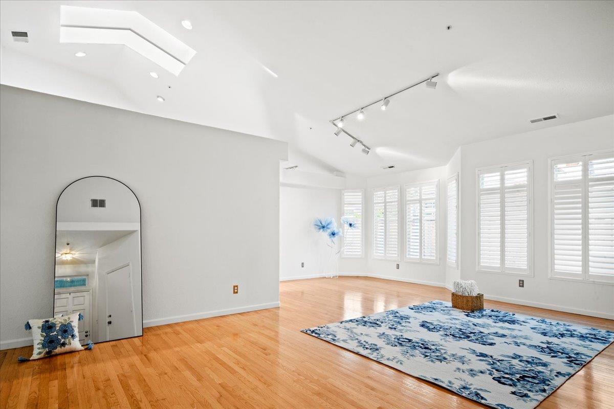 17716 Riverbend Road Salinas, CA 93908 - Photo 5 of 35