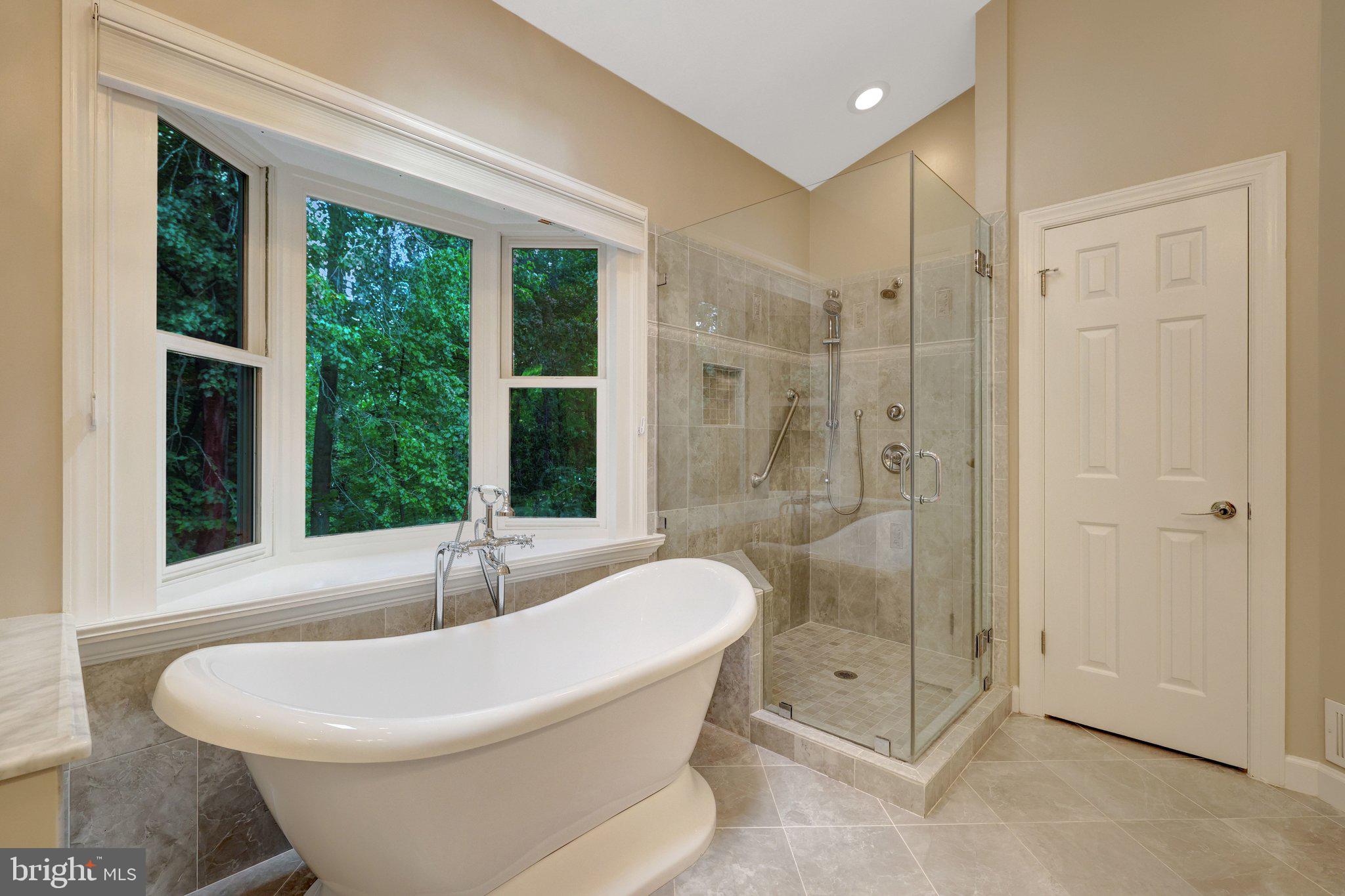 2007 Carrhill Road Vienna, VA 22181 - Photo 41 of 86 Gallery Image 41