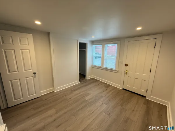 $1,400 | 170 North State Street, Ansonia, CT 06401
