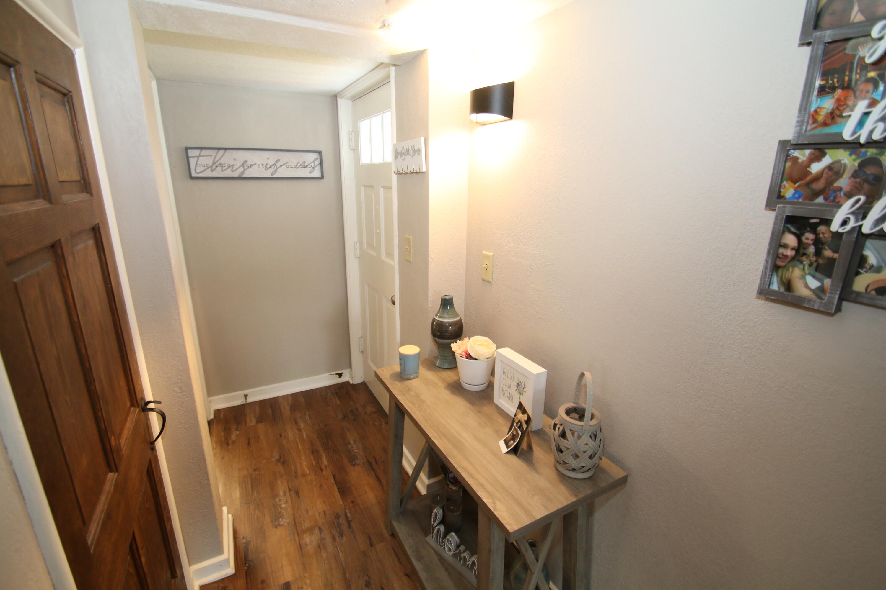 5564 Angle Lane Greendale, WI 53129 - Photo 11 of 22 Foyer