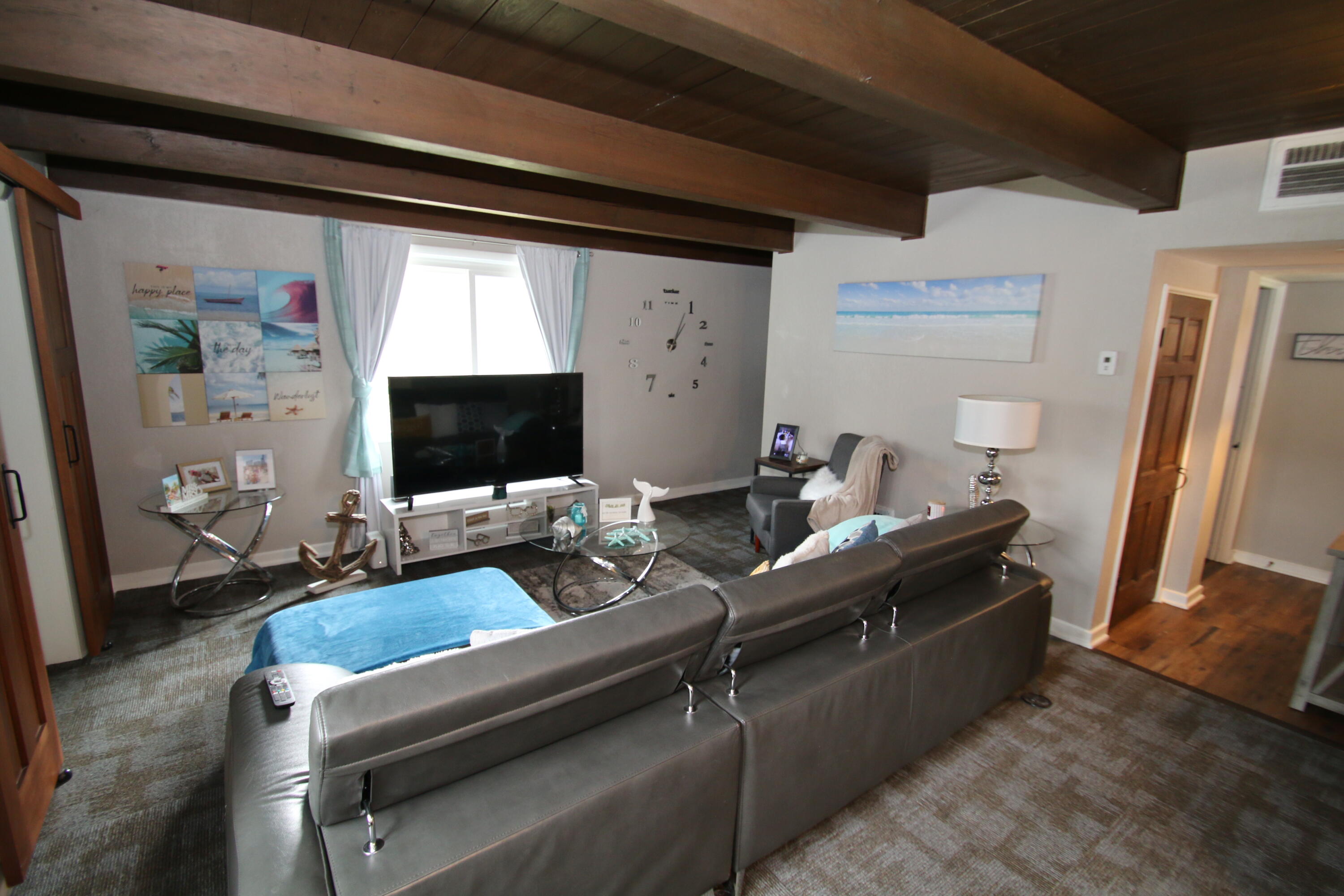 5564 Angle Lane Greendale, WI 53129 - Photo 8 of 22 Living Room