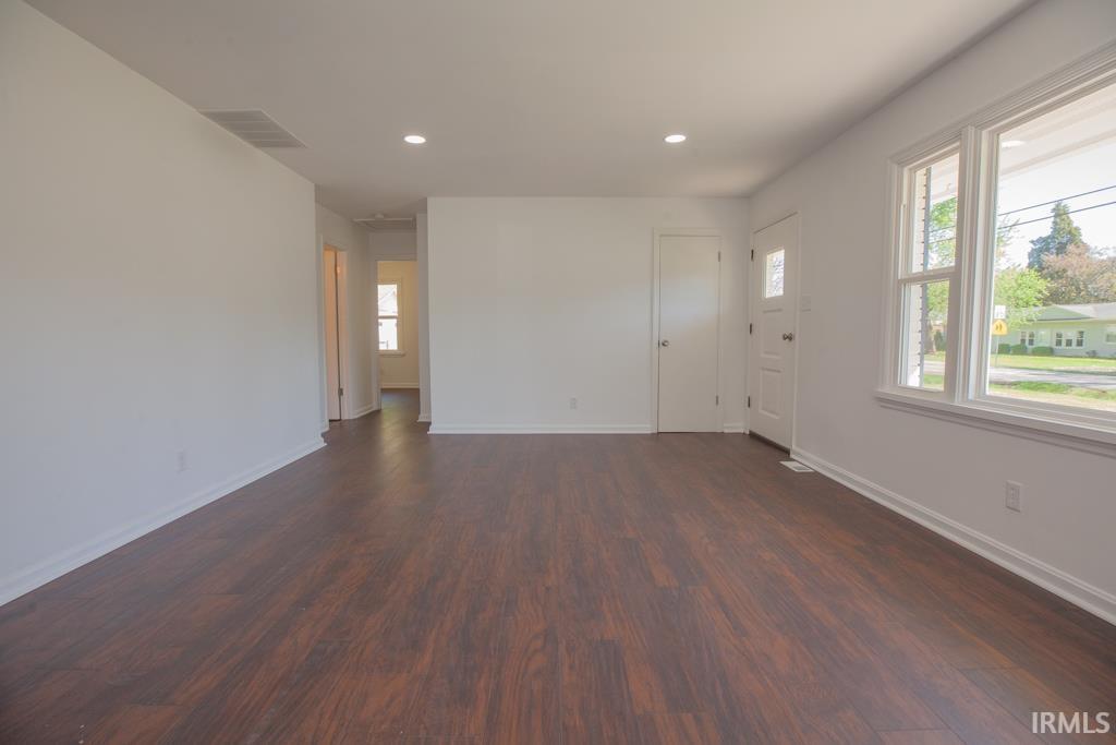 606 Frame Road Newburgh, IN 47630 - Photo 3 of 14