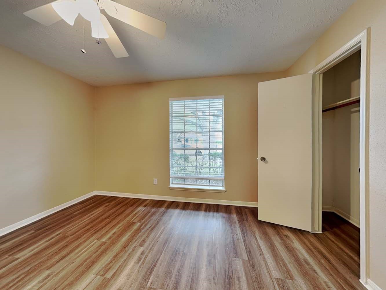 4707 Lost Oak Drive Spring, TX 77388 - Photo 13 of 17