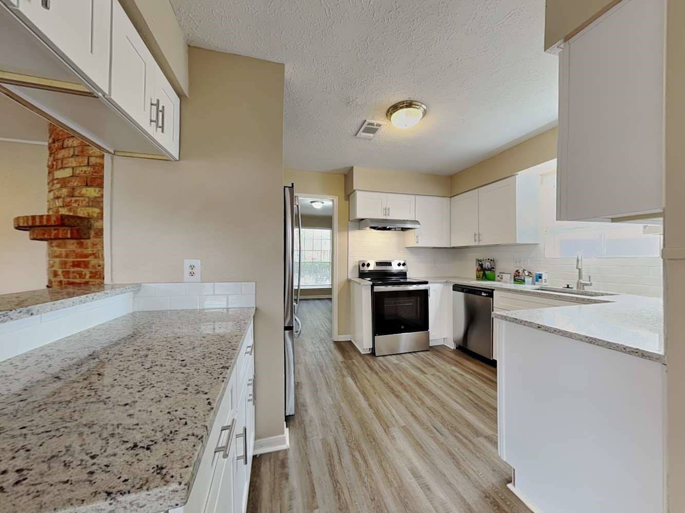 4707 Lost Oak Drive Spring, TX 77388 - Photo 8 of 17