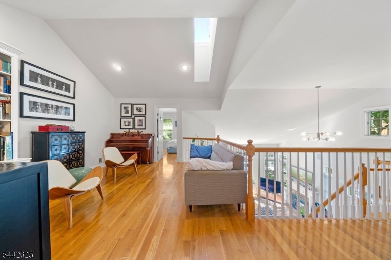 8 Hurlingham Club Road Far Hills, NJ 07931 - Photo 17 of 26