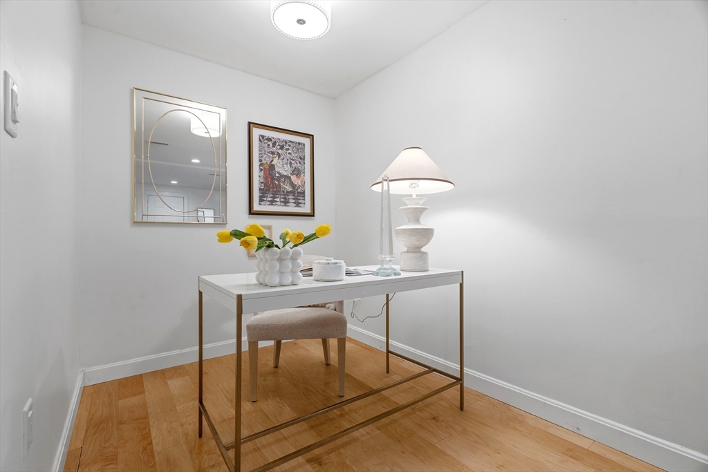 97 Sewall Avenue, Unit 5 Brookline, MA 02446 - Photo 4 of 17