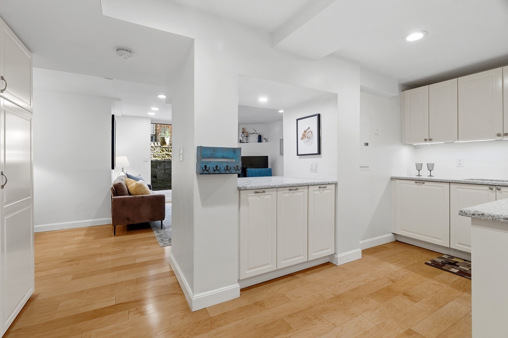 97 Sewall Avenue, Unit 5 Brookline, MA 02446 - Photo 6 of 17