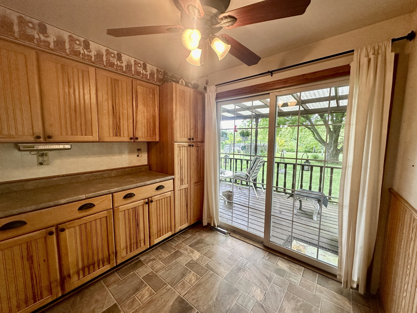 16213 West State Road Pecatonica, IL 61063 - Photo 5 of 52 Gallery Image 5